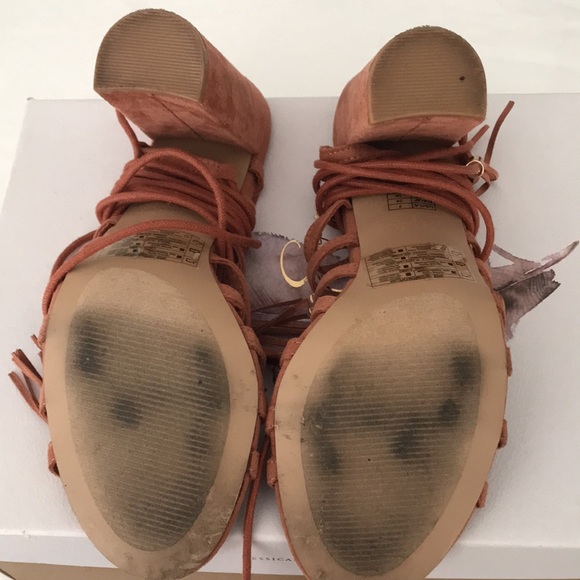 Coral laced up heeled sandals - Picture 7 of 8